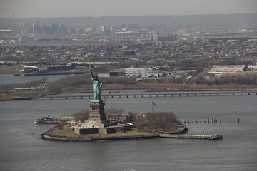 Fototapeta na wymiar Flying around Statue of Liberty