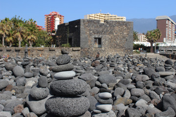Cairns frente al mar