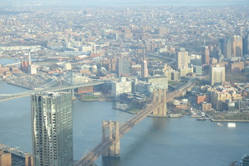 Fototapeta na wymiar View at Brooklyn and Manhattan Bridges in the evening light