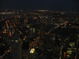 Fototapeta na wymiar Brooklyn and Manhattan Bridge at night from above