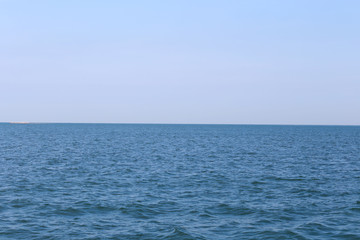 Obraz premium Sea and blue sky background.