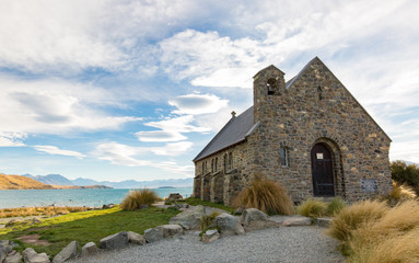 Fototapeta na wymiar Church of the good old Shepherd am Lake Tekapo in Neuseeland