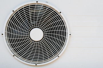 Condenser unit coil fan of an air conditioner