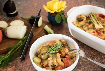 Auberginen-Zucchiniauflauf mit Rosmarin