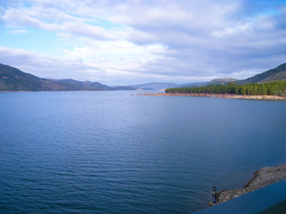 Obraz premium Pescador en el pantano