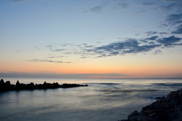 Fototapeta na wymiar Beautiful sunrise at the sea