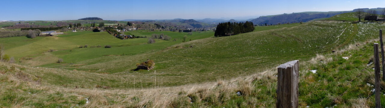 De Besse au Lac Pavin (Auvergne)