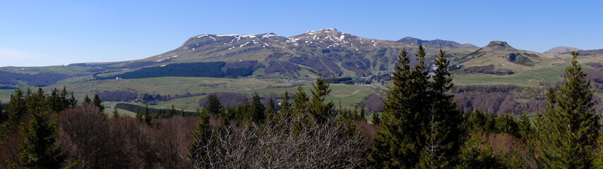 De Besse au Lac Pavin (Auvergne)