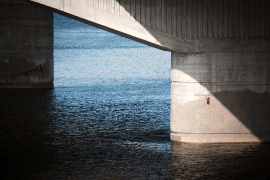 Fototapeta Bridge support