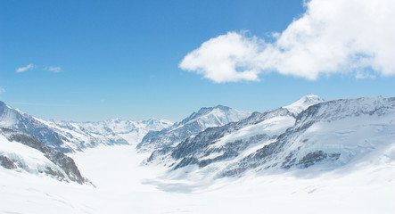 Fototapeta na wymiar Swiss Alps at Jungfrau, Switzerland