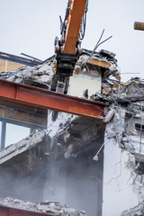 Abbruch eines Bürogebäudes