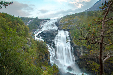 hardangervidda waterfall - 146804723