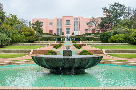 Public villa garden park walkway footpath fountain pool water view Porto Oporto Serralves exterior