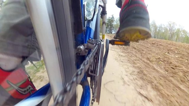 4K video. A unique point of shooting a bicycle.