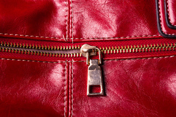 fittings on the leather hand bag