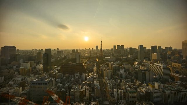 4k time lapse of sunset day to night at Tokyo city skyline, Tokyo Tower
