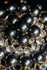 Black Pearl Round Brooch