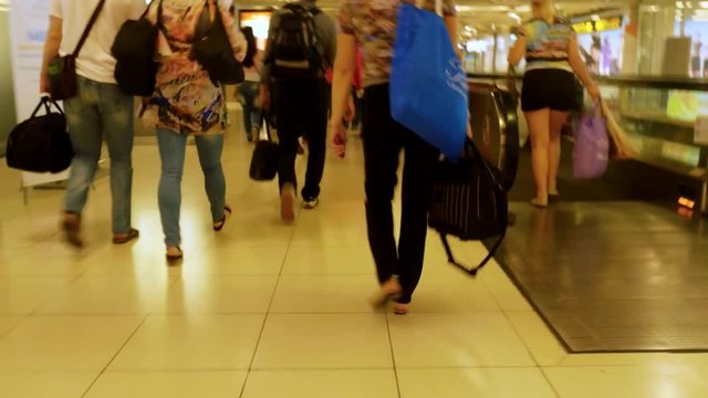Bangkok, Thailand 22 november 2015, Leg of Passengers with backpacks in international airport. 3840x2160, 4k