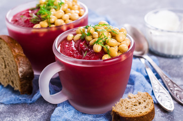 Velvet beet soup