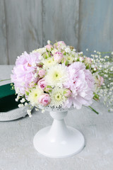 How to make wedding floral arrangement with peonies, roses,