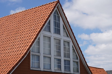 Fototapeta premium Fensterfront eines Hauses