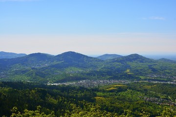 Fototapeta premium Fernsicht ins Rheintal bei Baden-Baden