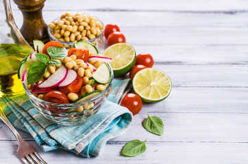 Salad of white beans