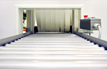 airport rollers conveyor