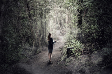 Obraz premium Looking for quiet place