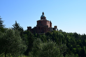 Fototapeta na wymiar Santuario della Madonna di San Luca (Bologna)