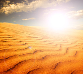 Obraz na płótnie Canvas Sunset over the Sahara Desert