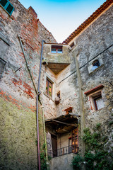 Dans le village de Capalbio en Toscane