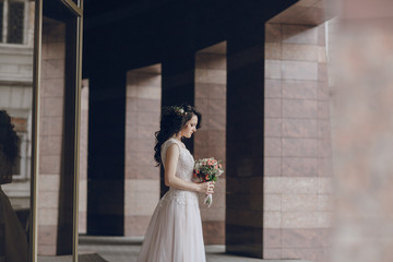 Obraz premium Royal wedding in the old town