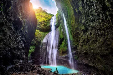 Poster Im Rahmen Der Madakaripura Wasserfall ist der höchste Wasserfall Javas und der zweithöchste Wasserfall Indonesiens. © tawatchai1990