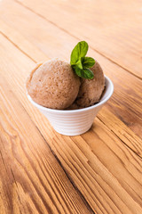 Banana sorbet with cinnamon
