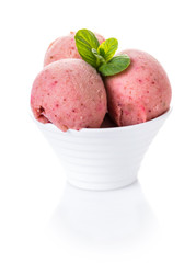 Strawberry banana strawberry
