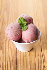 Strawberry banana strawberry with mint