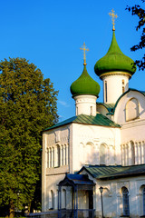 Fototapeta na wymiar Old orthodox church in Suzdal summer day