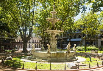 Obraz premium Fountain at cathedral square