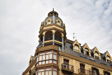 Fototapeta premium edificio en san sebastian