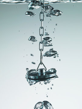 Plug bubbling in water