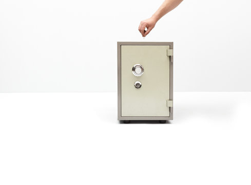 A safe