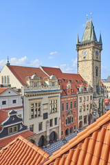 Fototapeta premium Old Town Square with Town hall tower and Tyne church, protected by UNESCO