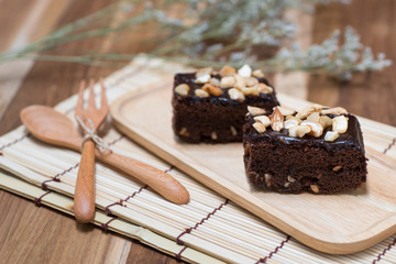 chocolate brownie with nut topping