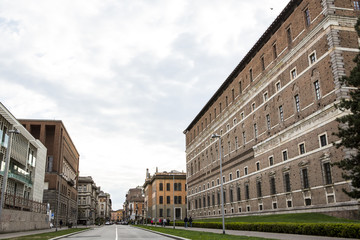 Fototapeta na wymiar Palazzo Farnese, Piacenza, Italia