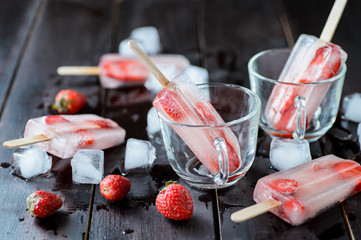 homemade frozen strawberry ice pop, popsicle