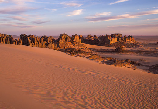 Cloudy Sunset over the pikes of tamanrasset - Tassili of Hoggar