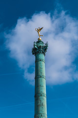 Obraz premium July Column (1840) on Bastille Square. Paris, France.