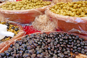 oliven auf dem markt