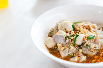 Thai spicy noodle wiht pork and meatball.